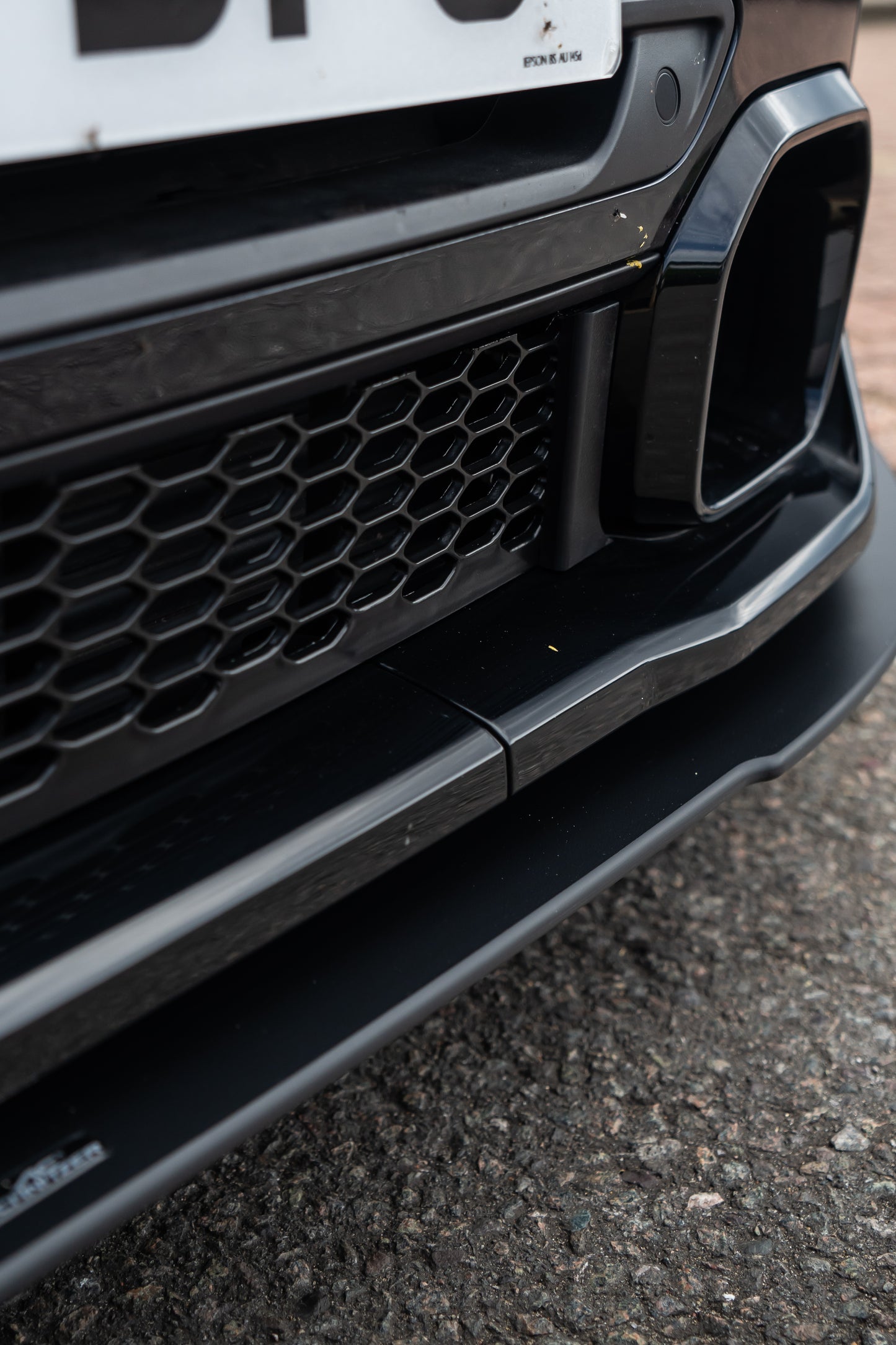 MINI F57 Convertible LCI 2 Lower Grill